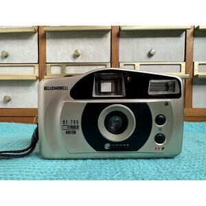 Bell & Howell BF-705 Big finder 35 point and shoot camera